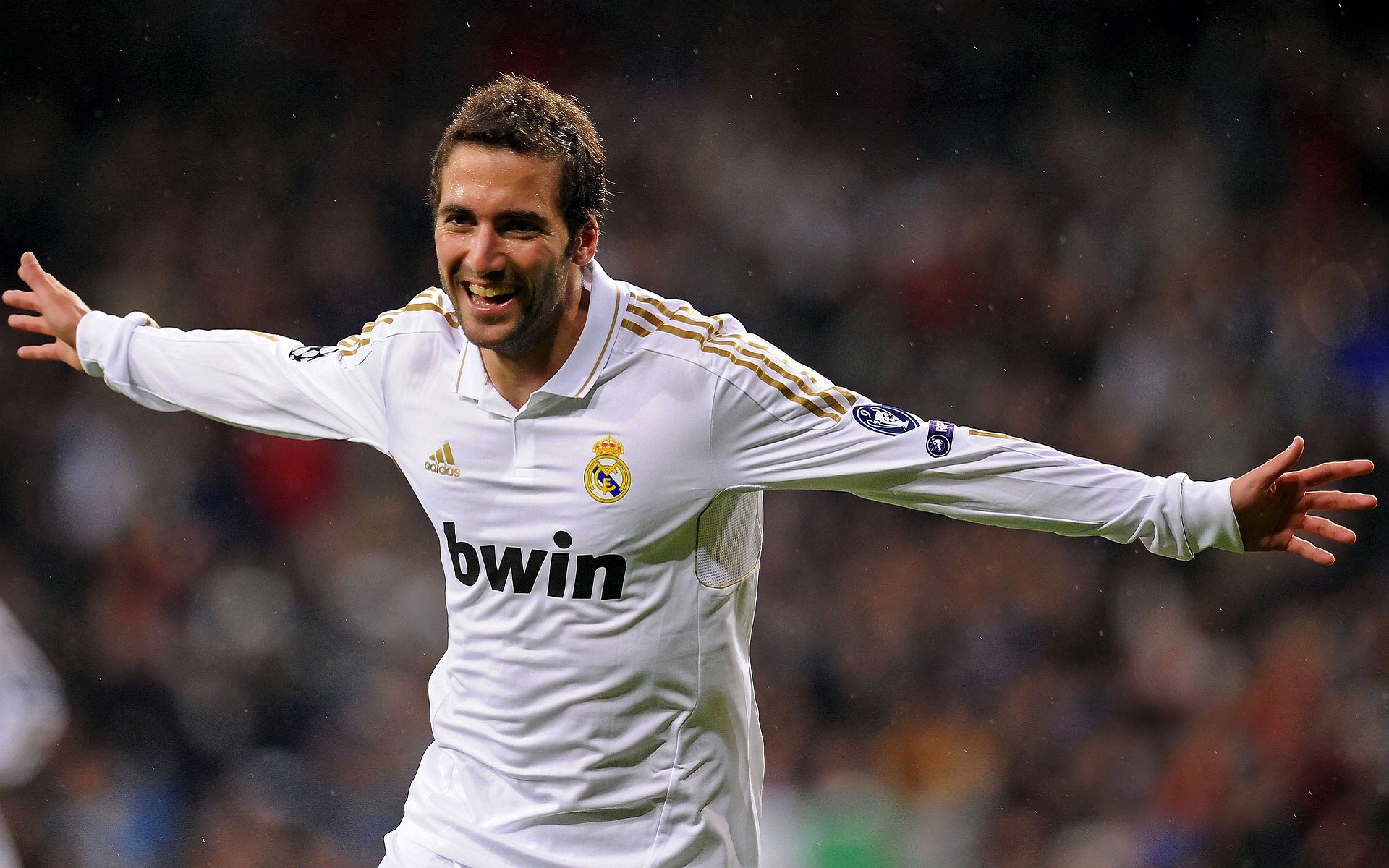 爱游戏官方入口-“西甲明星连续爆发，场面火爆”，西甲明星球员